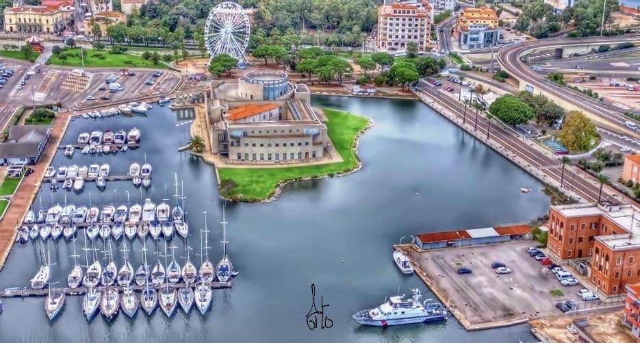 La Casetta Al Centro Di Apartamento Olbia